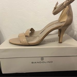 Bandolino cream pump. Size 7.5
